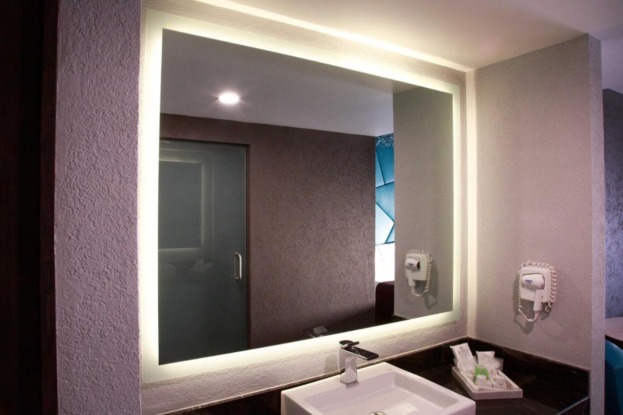 Hotel Passion Secrets Villas And Suites Toluca Eksteriør bilde